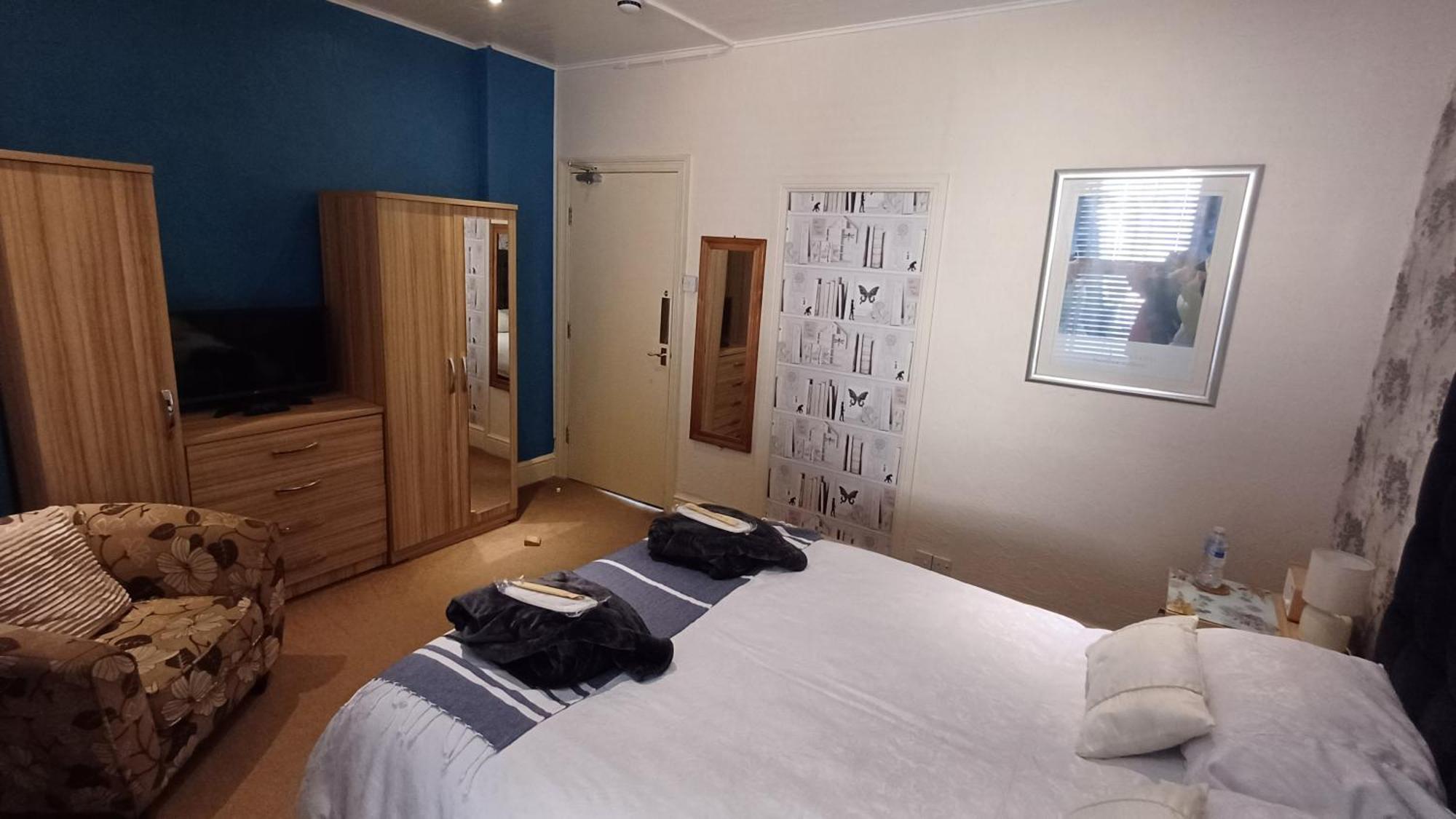 Morwenna Luxury Holiday Apartments ลันดิดโน ภายนอก รูปภาพ